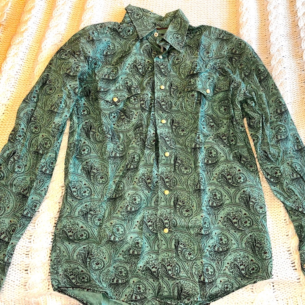 Men shirt, size small